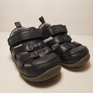 Munchkin infant boys Otis Stride-Rite navy rubbers sold sandals sz 5